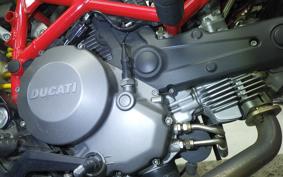 DUCATI HYPERMOTARD 796 2010