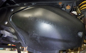 HONDA FORZA Z 2011 MF08