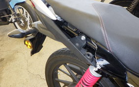 HONDA CBF125R