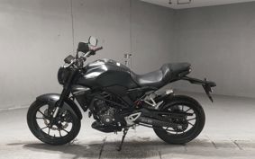 HONDA CB250R MC52
