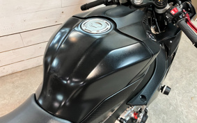 YAMAHA YZF-R1 S 2021 RN42