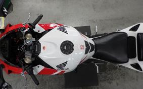 HONDA CBR1000RR 2004