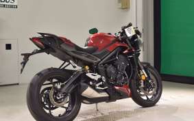 TRIUMPH STREET TRIPLE RS 2023