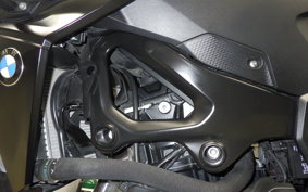 BMW F900R 2024
