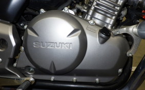 SUZUKI GSR250 2023
