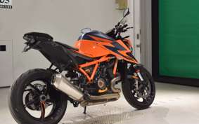 KTM 1290 SUPER DUKE R 2021