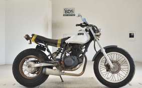 YAMAHA TW225 DG09J