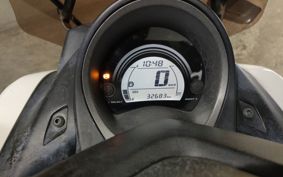YAMAHA N-MAX 155 SG50J