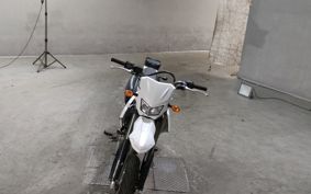 KAWASAKI KLX125 LX125C