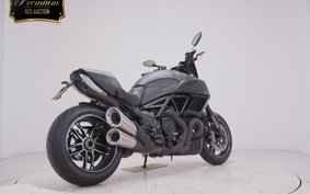 DUCATI DIAVEL Carbon 2017