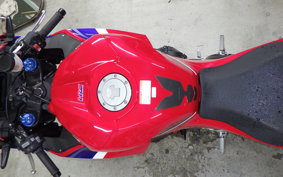 HONDA CBR600RR 2024 PC40