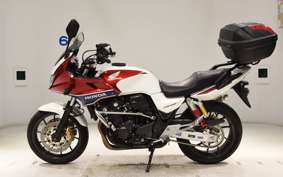 HONDA CB400 SUPER BOLDOR A 2014 NC42