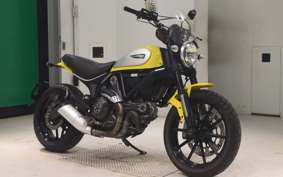 DUCATI SCRAMBLER ICON 2015