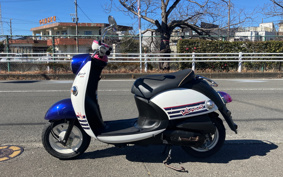 YAMAHA  VINO  DELUXE  SA37J