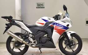 HONDA CBR125R JC50