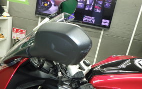 TRIUMPH DAYTONA 660 2024