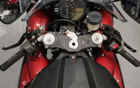 YAMAHA YZF-R1 2010 RN23