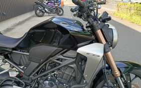 HONDA CB250R MC52