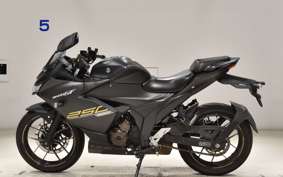 SUZUKI ジクサ-250SF