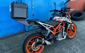 KTM 390 DUKE 2023 JPJ40