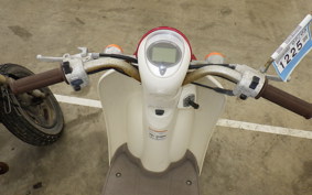 HONDA CREA SCOOPY I AF55