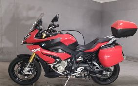 BMW S1000XR 2015 0D03
