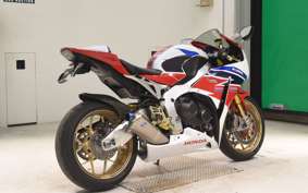 HONDA CBR1000RR SPECIAL EDITION 2015 SC59