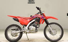 HONDA CRF125F JE03