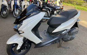 YAMAHA MAJESTYS SG52J