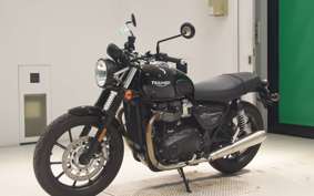 TRIUMPH STREET TWIN 2022