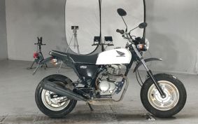HONDA APE 100 HC07