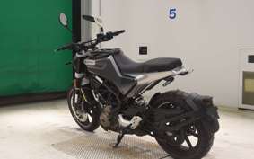 HUSQVARNA SVARTPILEN 250