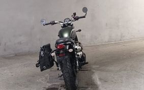 TRIUMPH STREET SCRAMBLER DAD78G