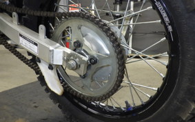 YAMAHA TT-R125LWE 2002