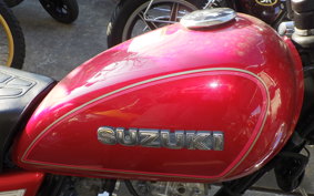 SUZUKI GN125