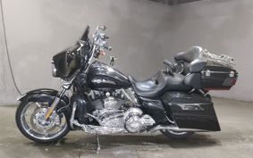 HARLEY FLHXSE1800CVO 2012 PZ8