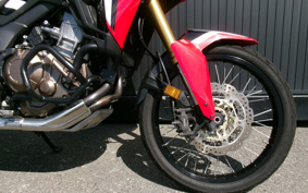 HONDA CFR1000 AfricaTwin 2016 SD04