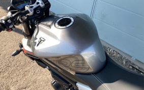 TRIUMPH  TRIUMPH  STREET  TRIPLE RS 2024 HDA614