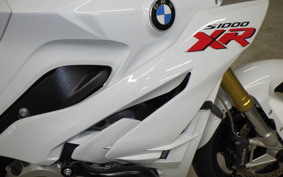 BMW S1000XR 2016