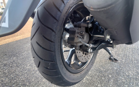 YAMAHA NMAX ABS SE06J