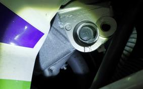 KAWASAKI ZXR400 Gen.2 2004