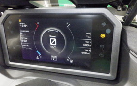 YAMAHA T-MAX 560 2026 SJ21J