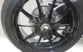 DUCATI HYPERSTRADA 820 2014