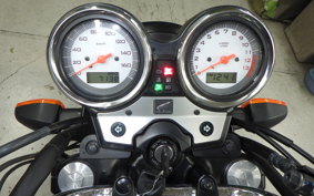 HONDA VTR 250 Gen. 2 MC33