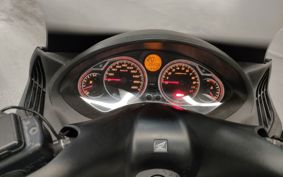 HONDA SILVERWING400GT 2015 NF03