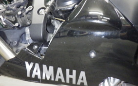 YAMAHA YZF-R1 2002
