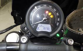 TRIUMPH BONNEVILLE BOBBER 2022