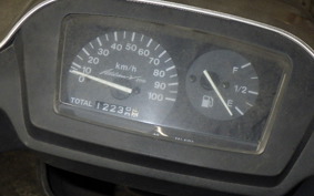 SUZUKI ADDRESS V100 CE11A