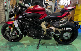 MV AGUSTA BRUTALE SERIE ORO 2020 ZCGB710