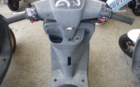 YAMAHA JOG POCHE SA08J